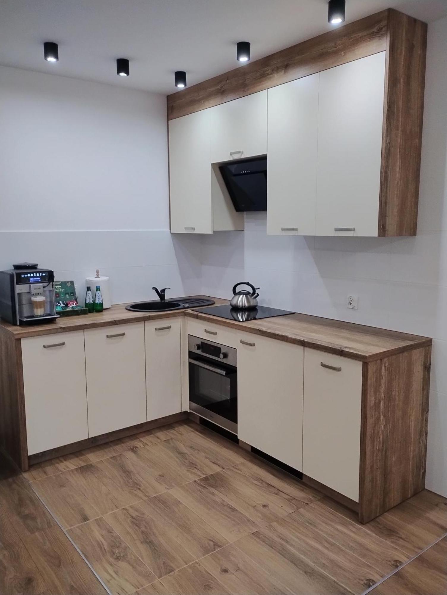 Apartament Sunset Leszno Leszno  Eksteriør bilde