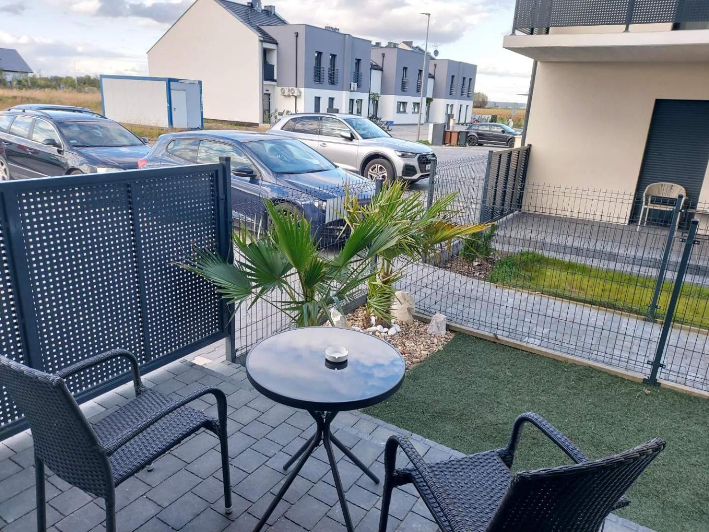 Apartament Sunset Leszno Leszno  Eksteriør bilde